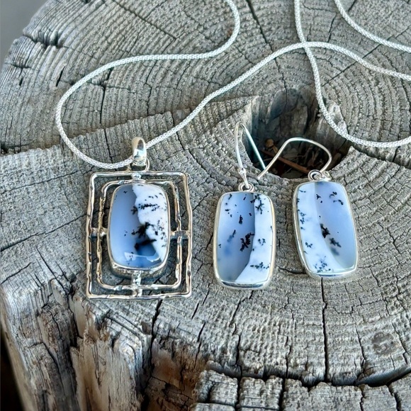SET! Merlinite Dendritic Opal Necklace & Earrings - Picture 7 of 13